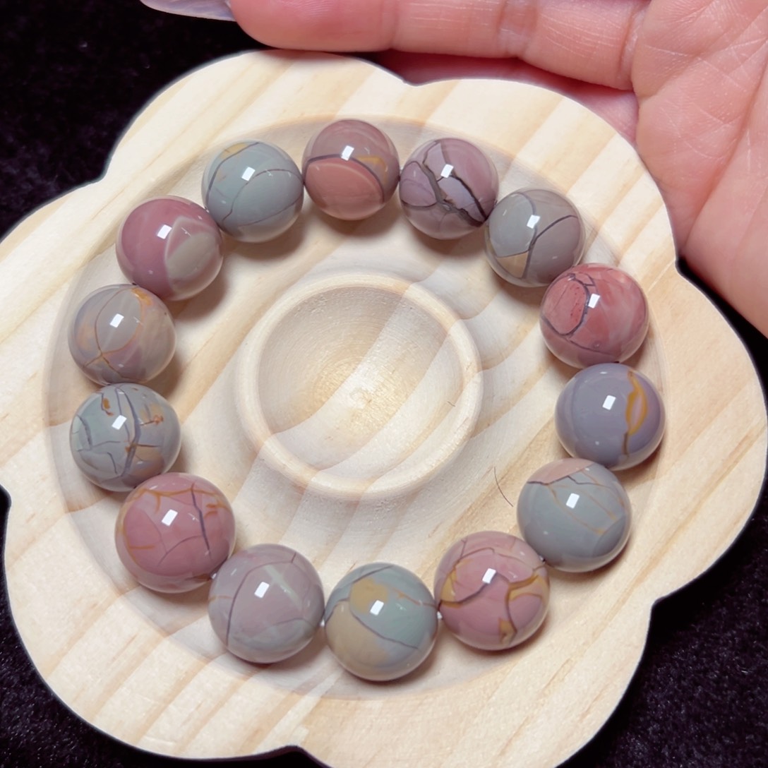 石英质玉手链未镶嵌小****℡39