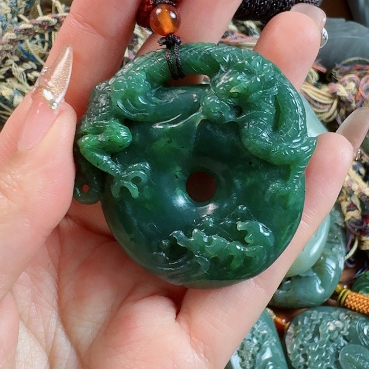 和田玉挂件未镶嵌