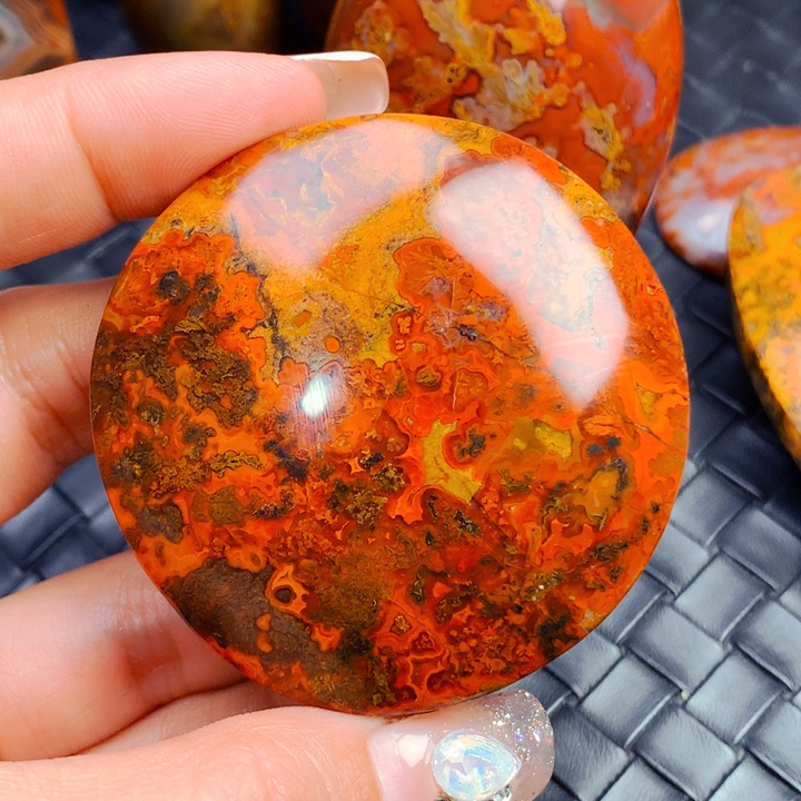 玛瑙/玉髓颈饰未镶嵌青**湖