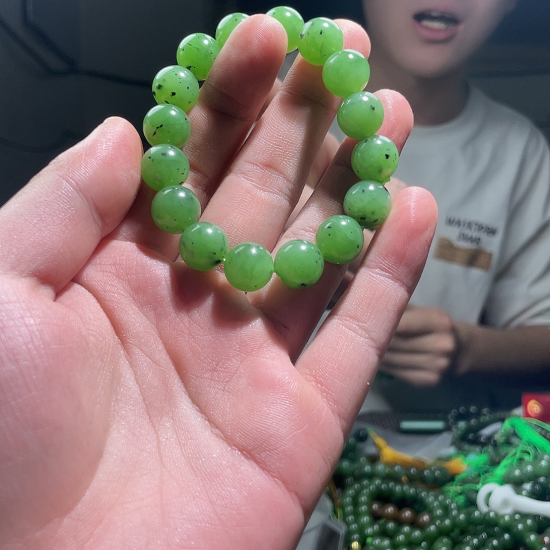 和田玉（碧玉）未镶嵌珠宝半成品