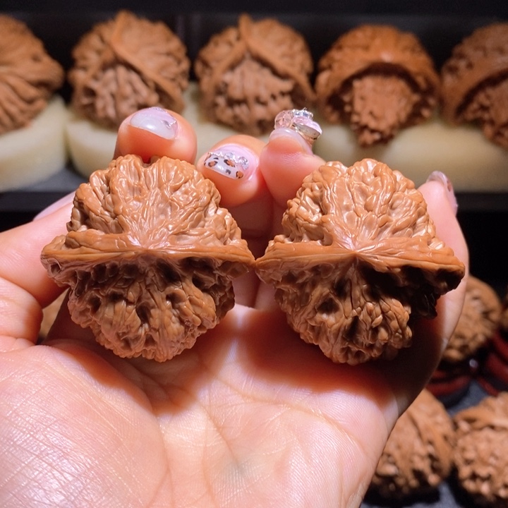 文玩核桃把件41小众野牛