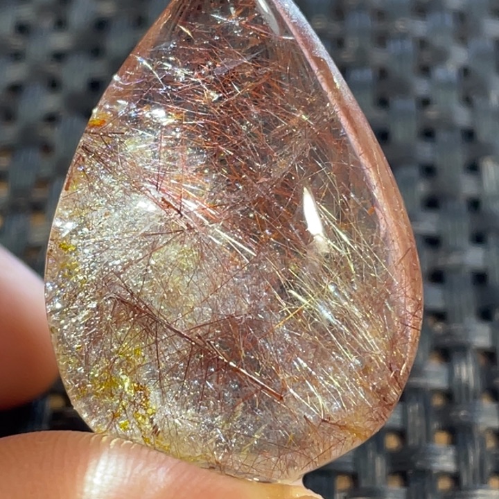 水晶颈饰未镶嵌羚***粉