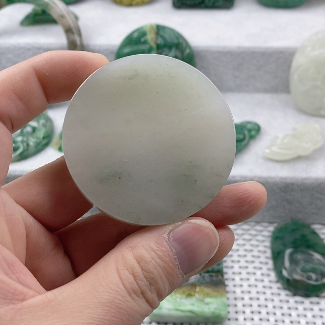 凤***凰独山玉未镶嵌颈饰