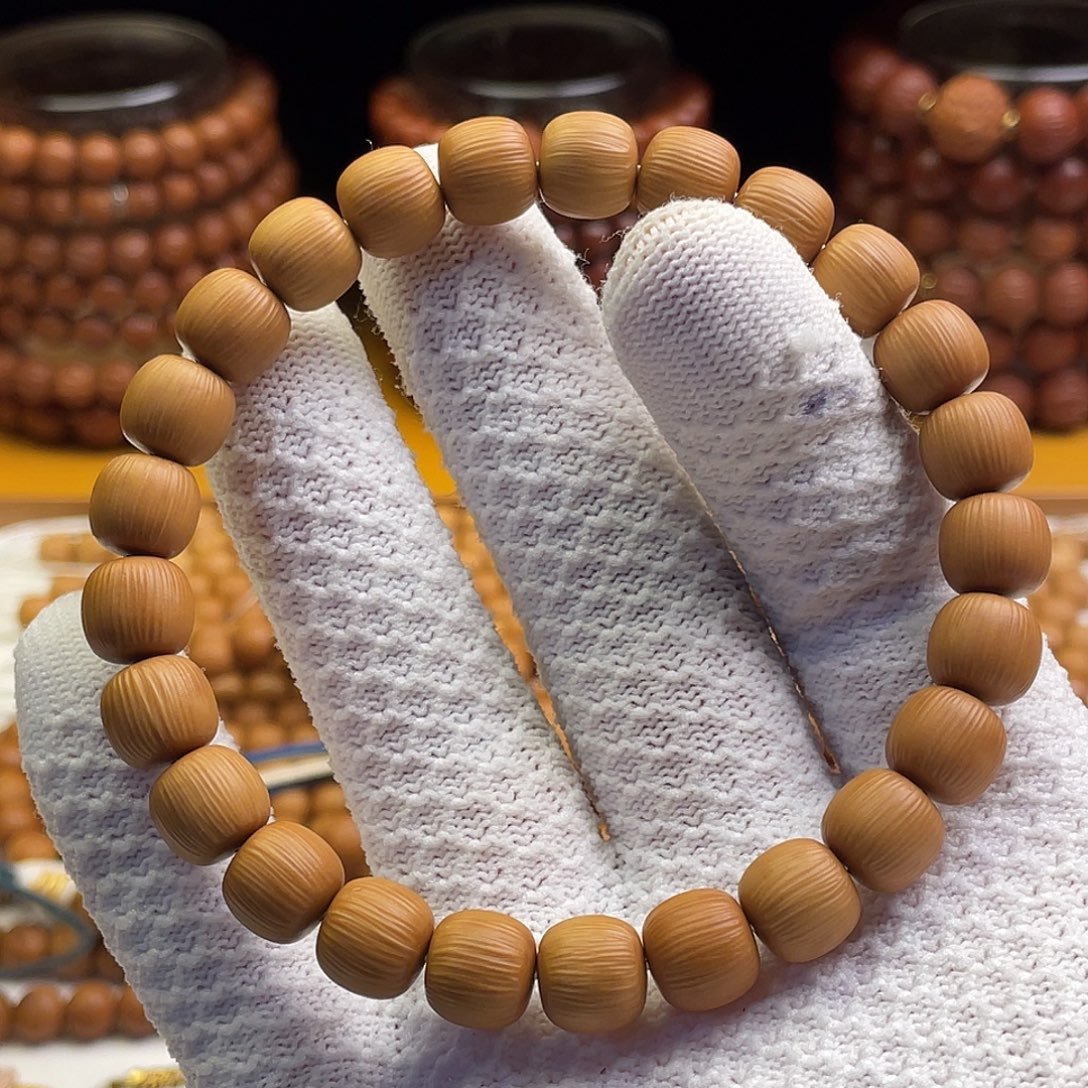 木***舟吊坠猴头核桃微瑕山峦