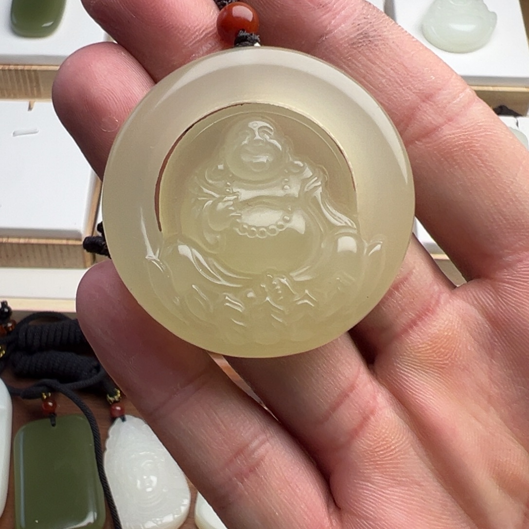 和田玉未镶嵌挂件