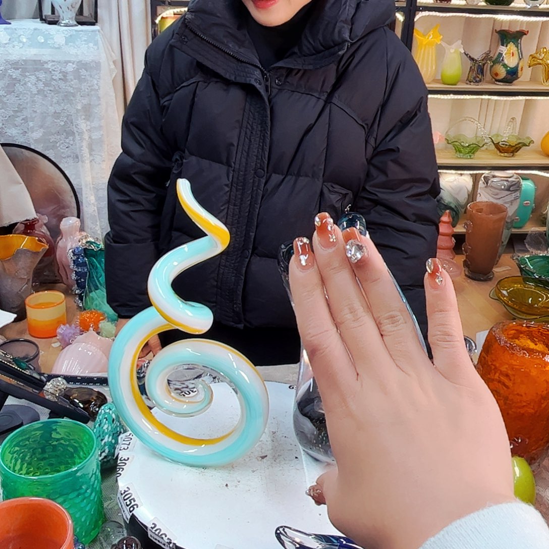 用***61016 家悦美居琉璃摆件瑕疵