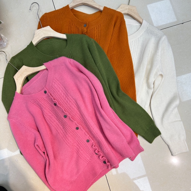 XINYIGE韩版宽松加厚针织毛衣内搭可外穿时尚保暖