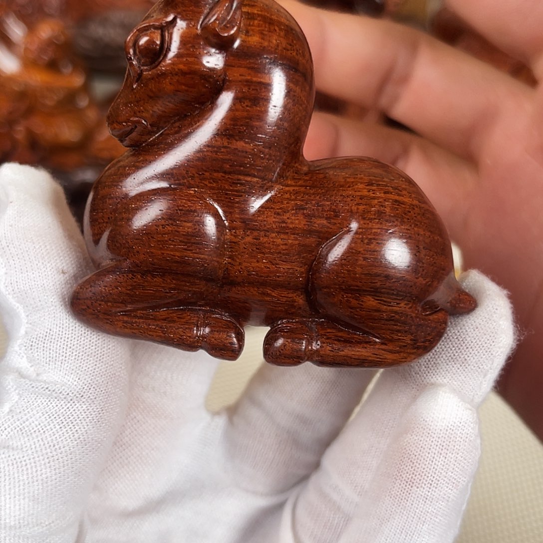 黄花梨/降香黄檀把件摆件