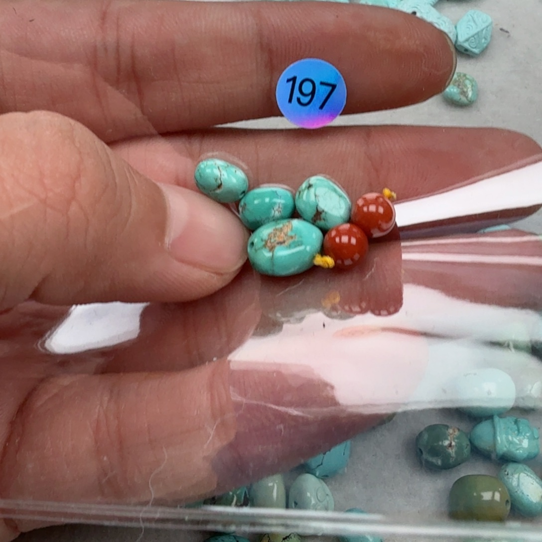 南红玛瑙未镶嵌珠宝奇石