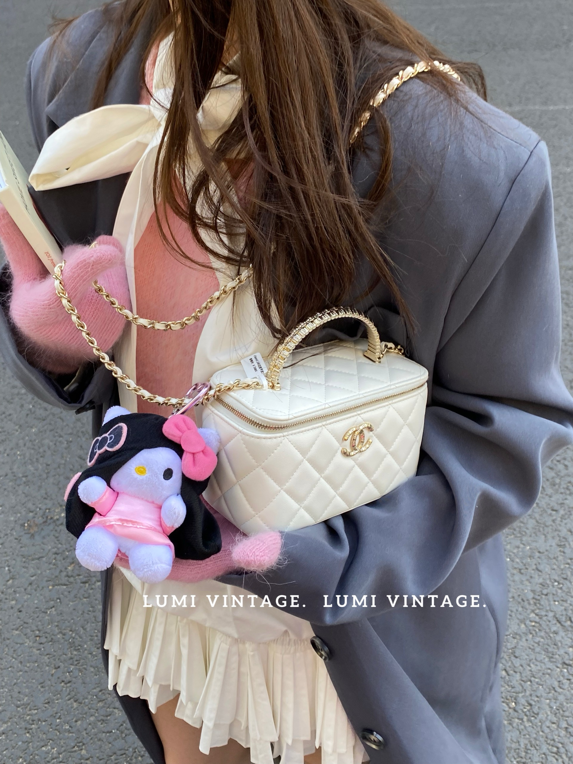 95新 Chanel/香奈儿 24b白金羊皮水钻手柄长盒子包 17607819