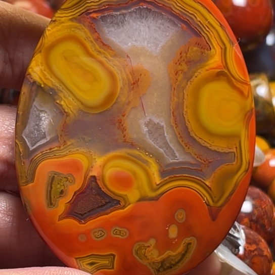 玛瑙/玉髓未镶嵌吊坠