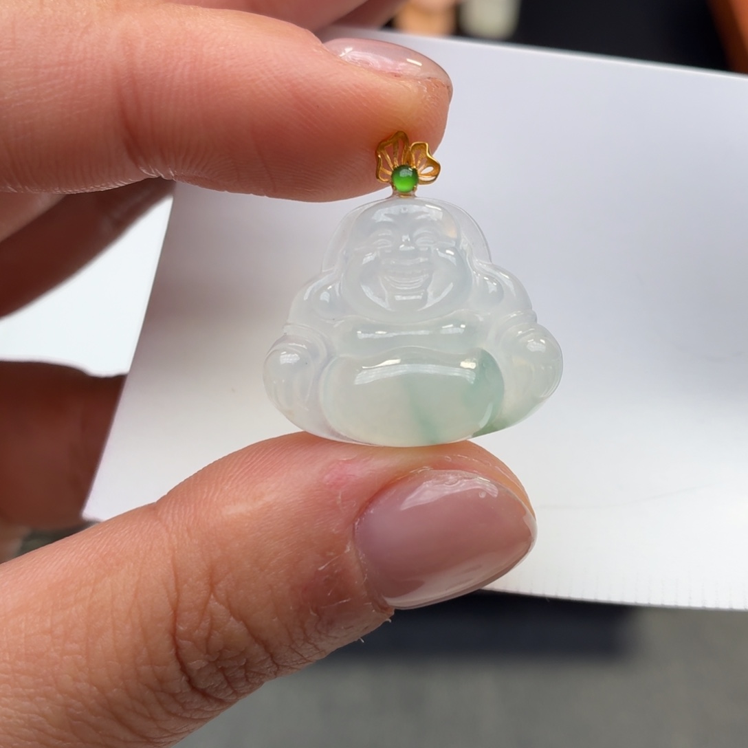 翡翠18K金镶嵌颈饰佛公