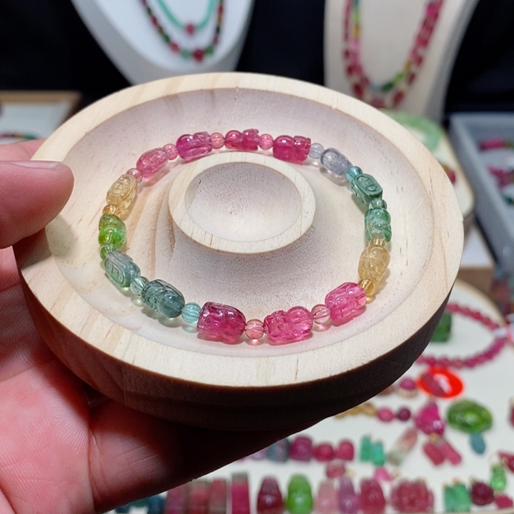 碧玺手链未镶嵌碧玺手链