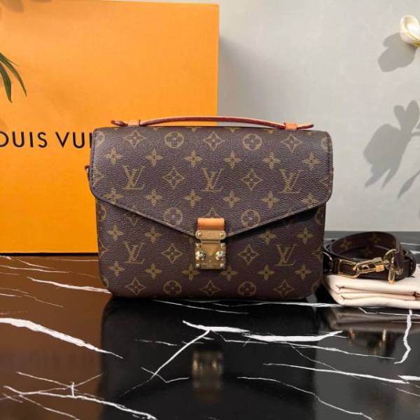 路易威登/包包/25/C8351370379/251002QR0012