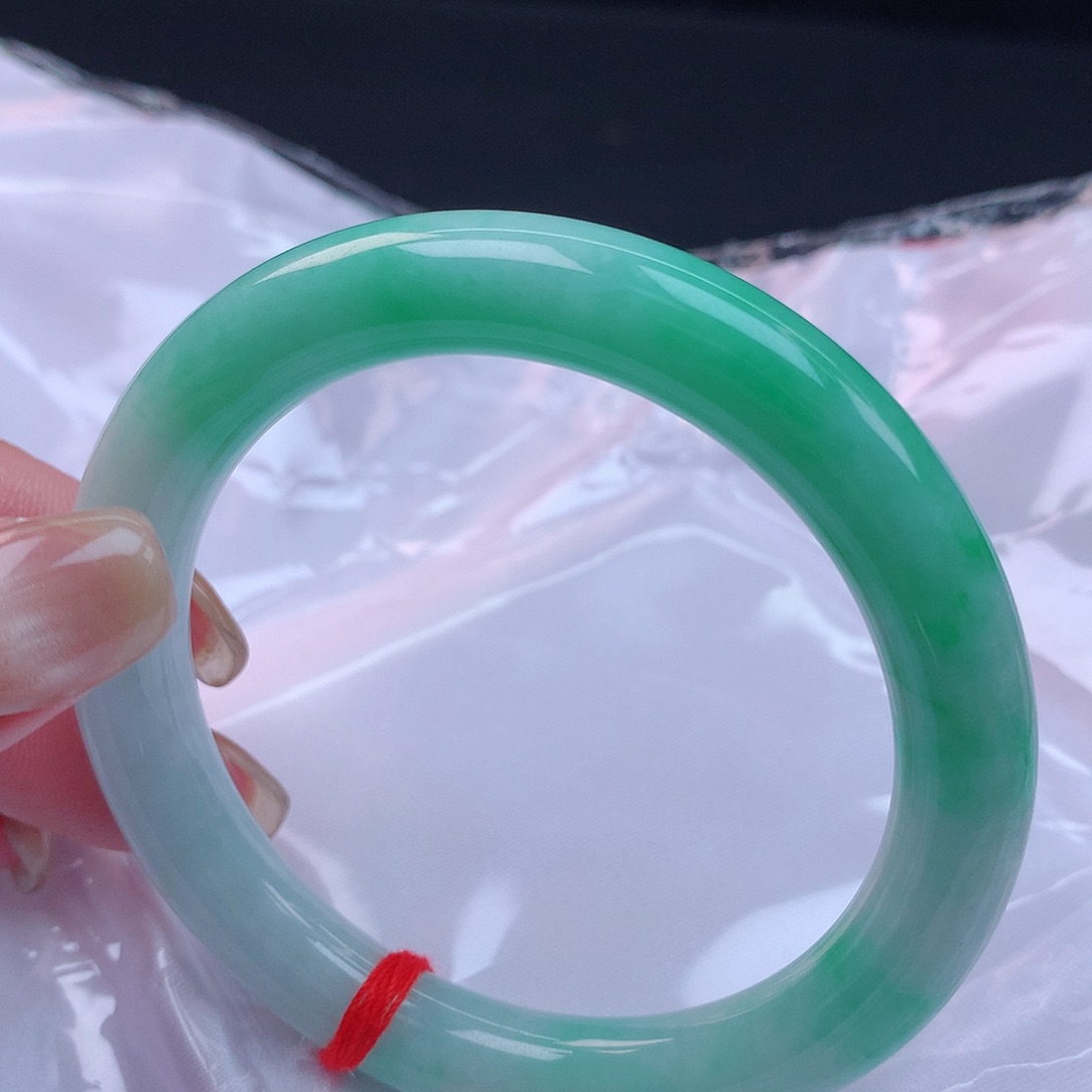 【闪购商品】未镶嵌手镯翡翠55