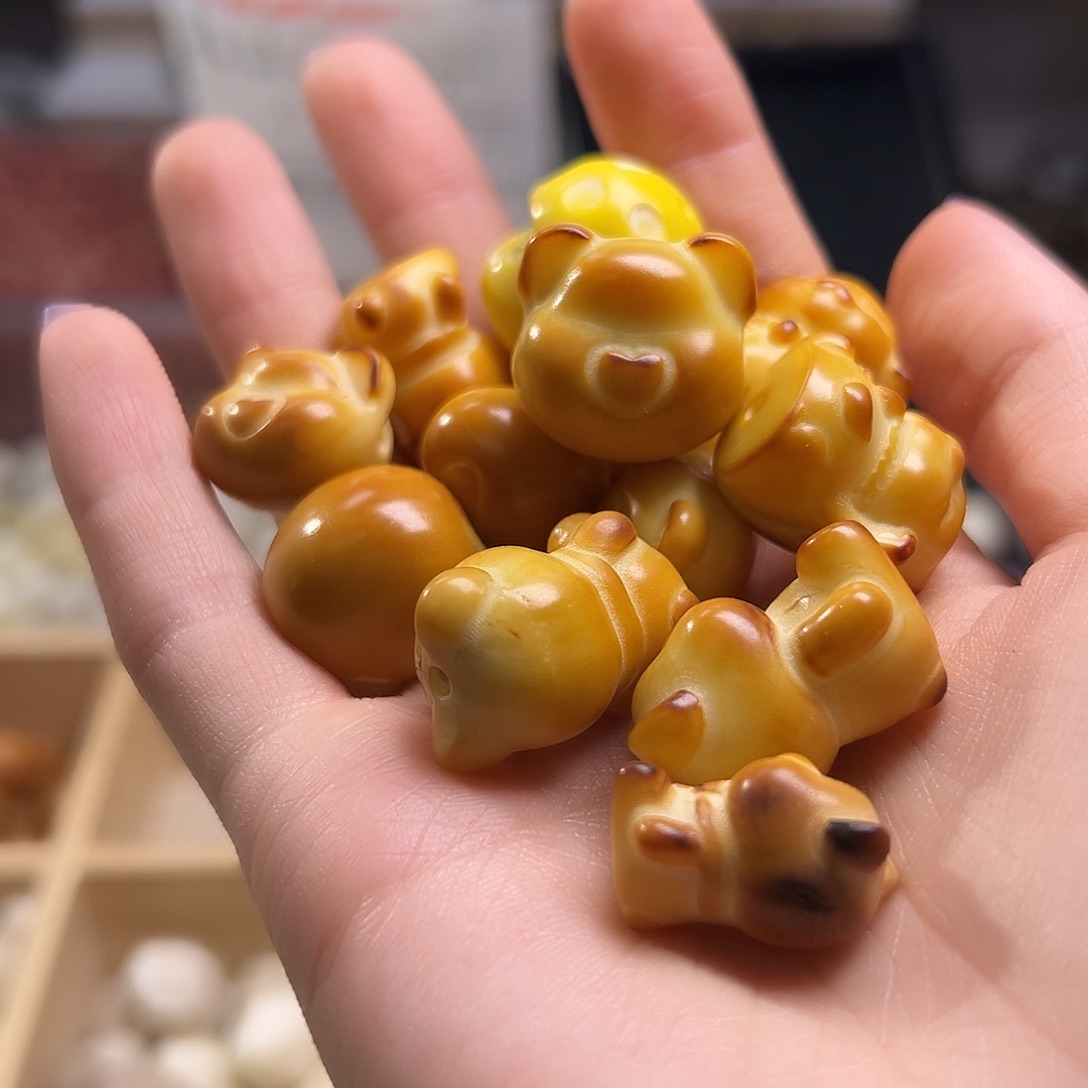 菩提根/象牙果吊坠炭烤混四颗瑕疵有裂表面有坏