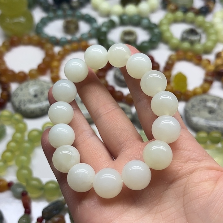 蛇纹石玉未镶嵌手串