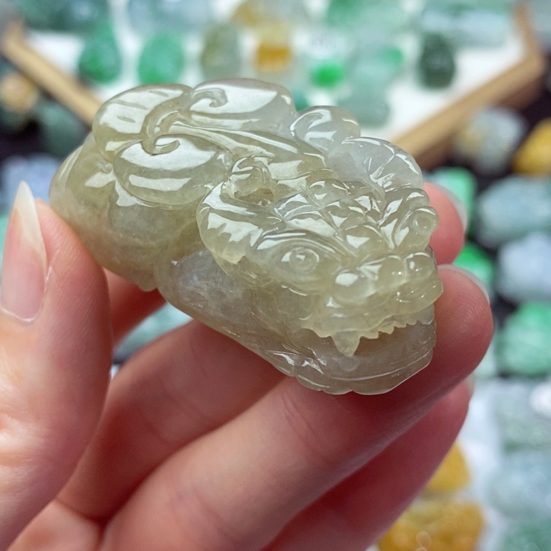 翡翠未镶嵌颈饰天然