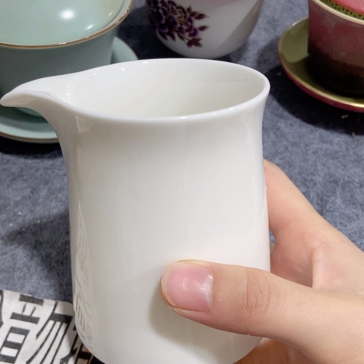 茶具微瑕，介意勿拍