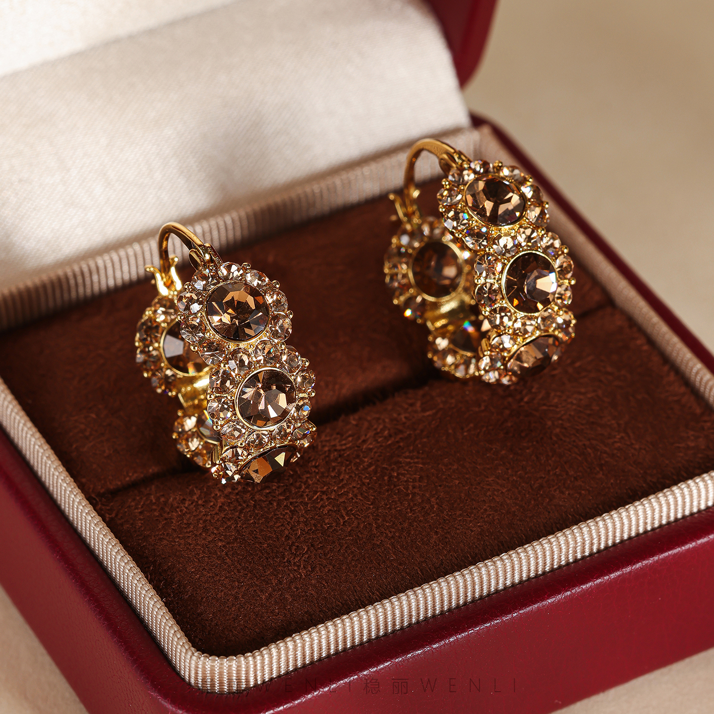 铜合金耳饰 超闪金色耳圈轻奢高级感气质大气巨好看耳饰秋冬