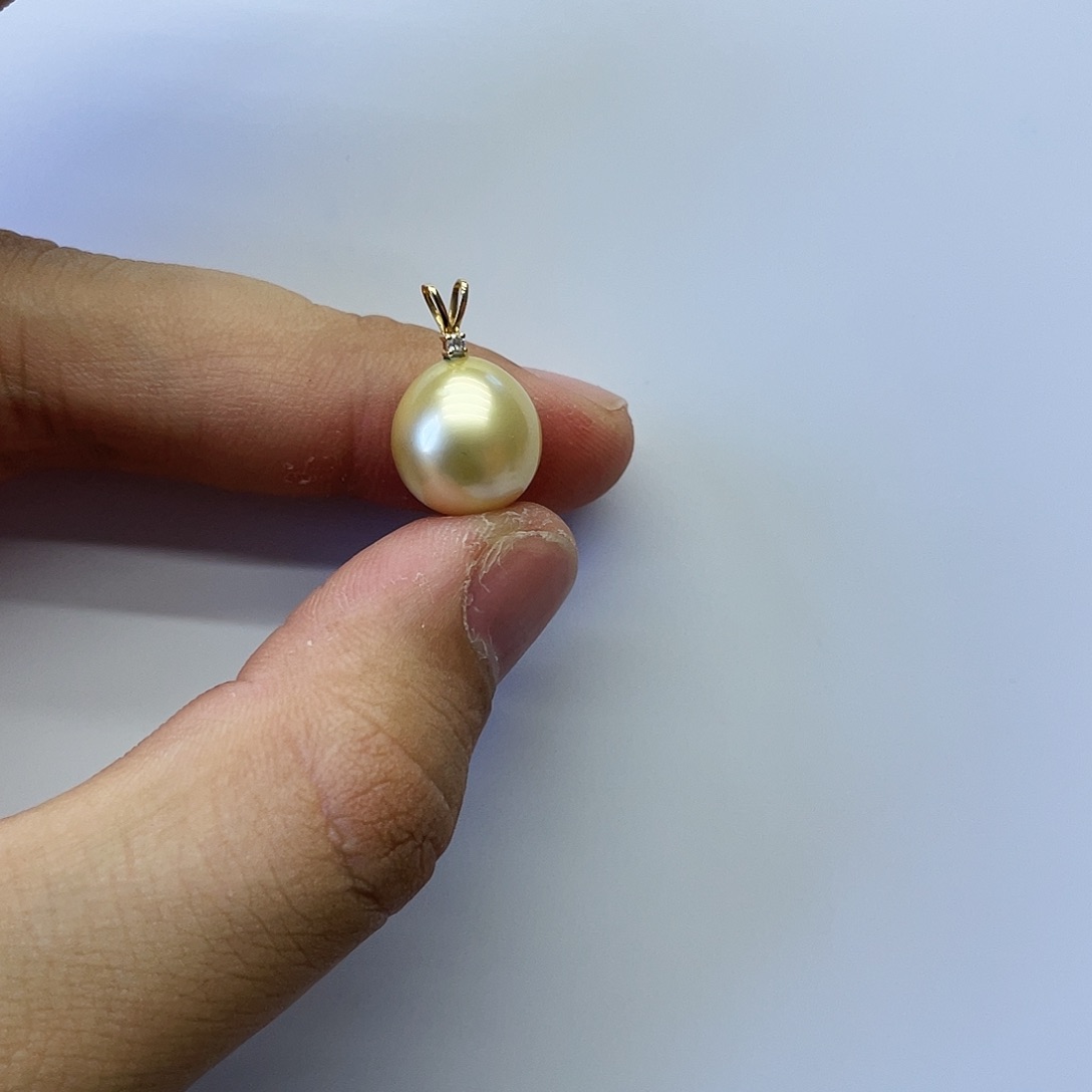 海水珍珠18K金镶嵌颈饰
