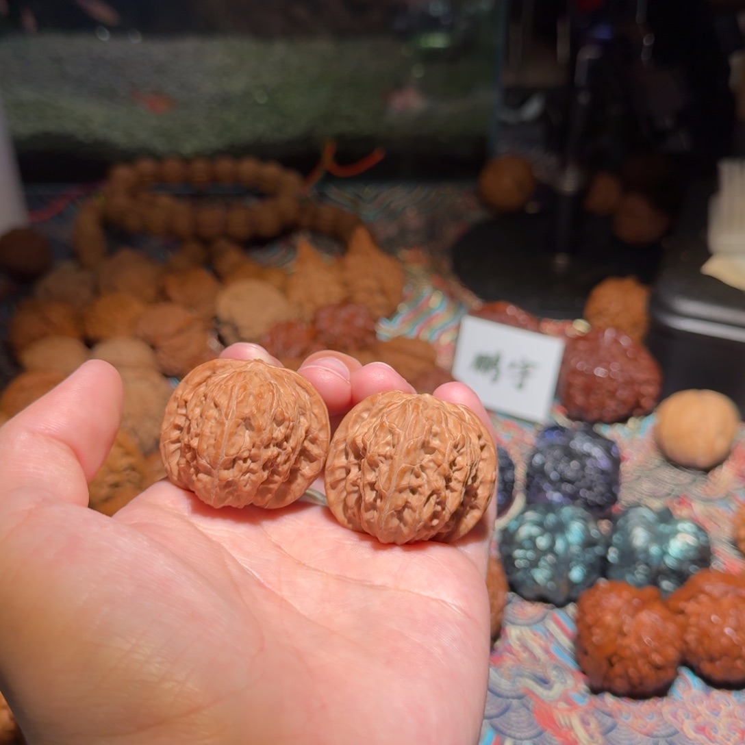 文玩核桃把件2300号39原装山地磨盘狮子头文玩核桃