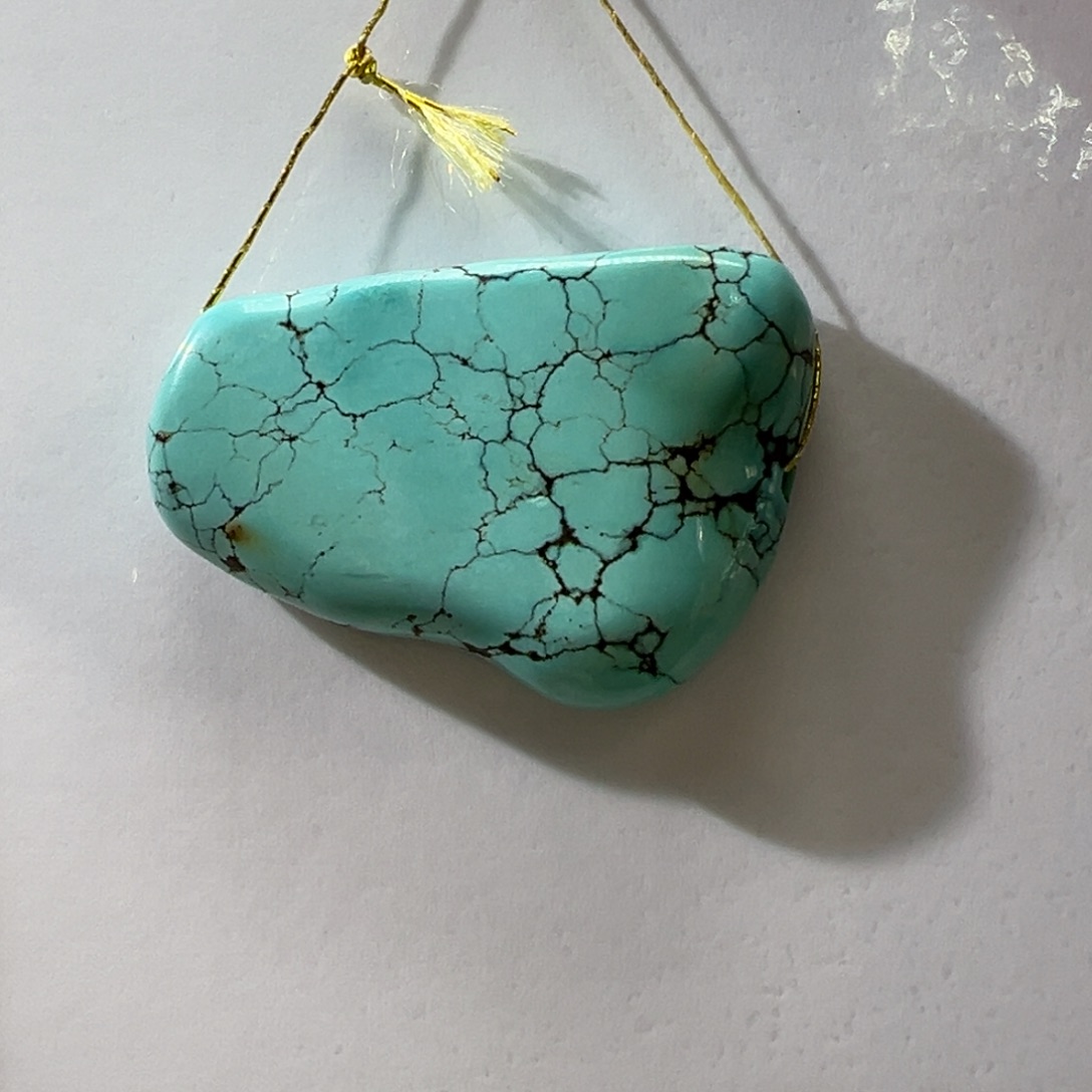 绿松石未镶嵌挂件