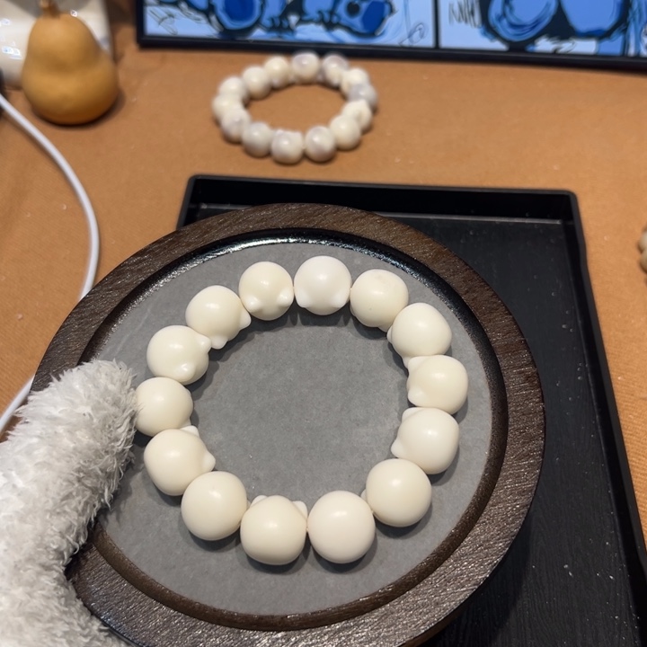 吊坠菩提根/象牙果大瑕猫猫头白色