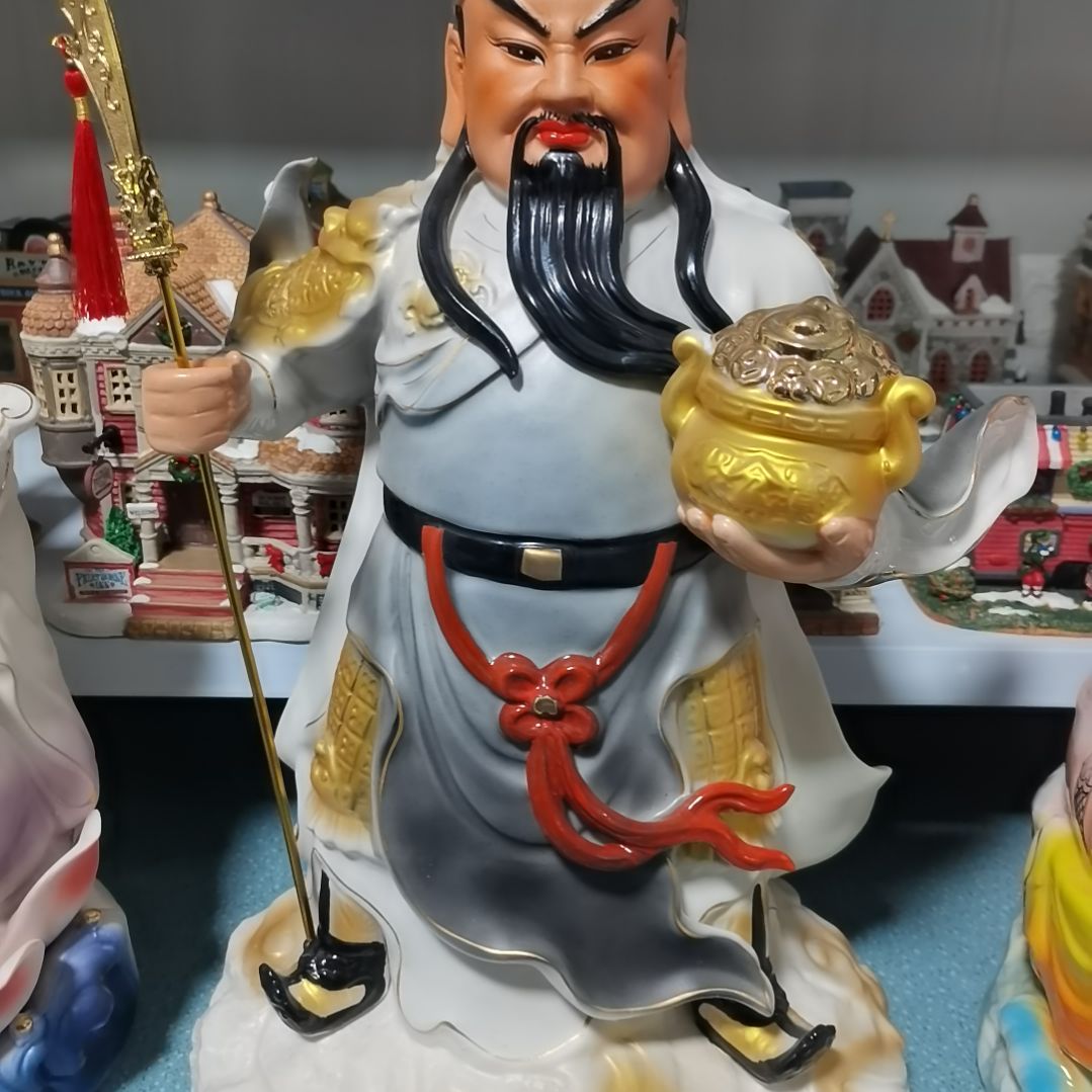 陶瓷18寸高档陶瓷关公爷