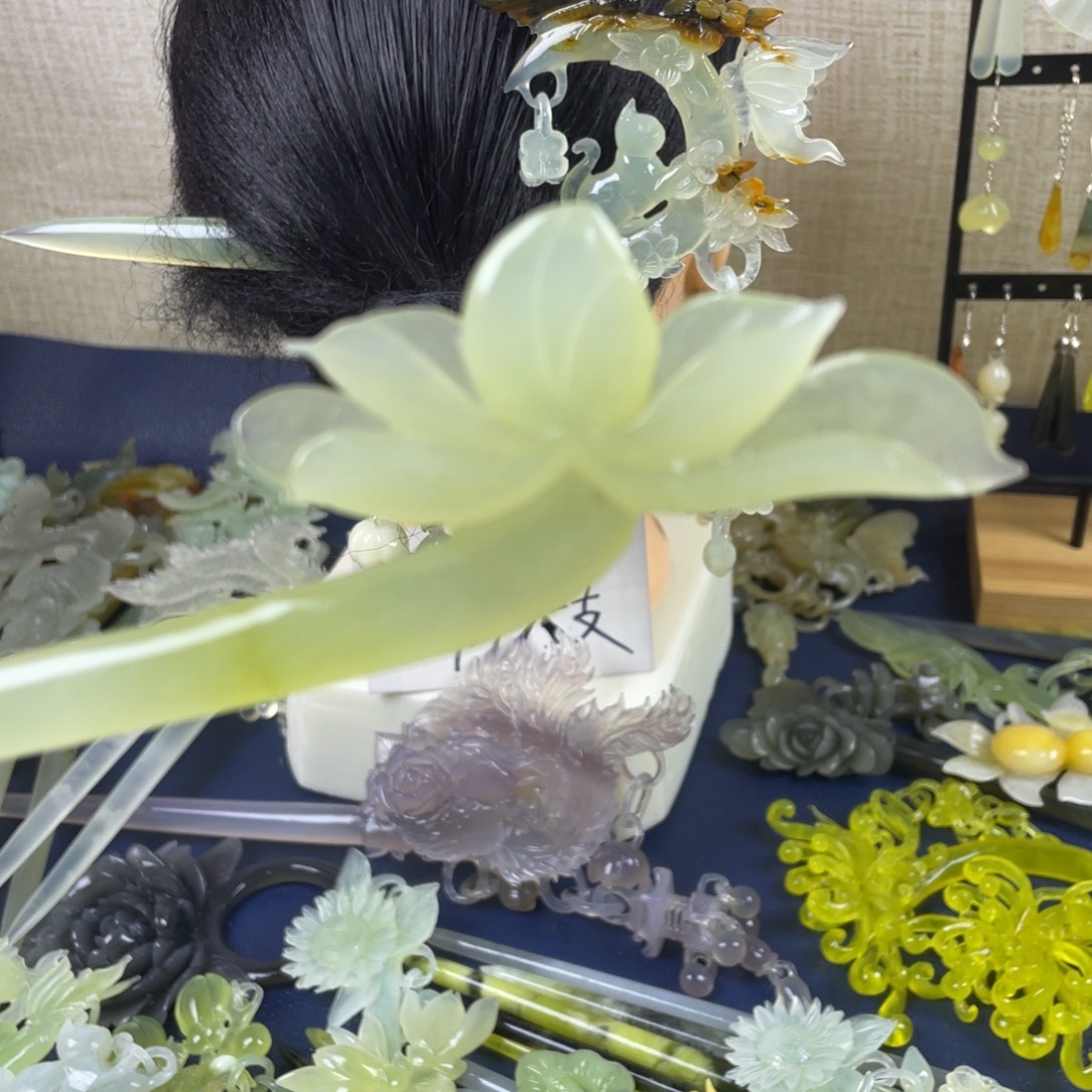 蛇纹石玉未镶嵌发饰