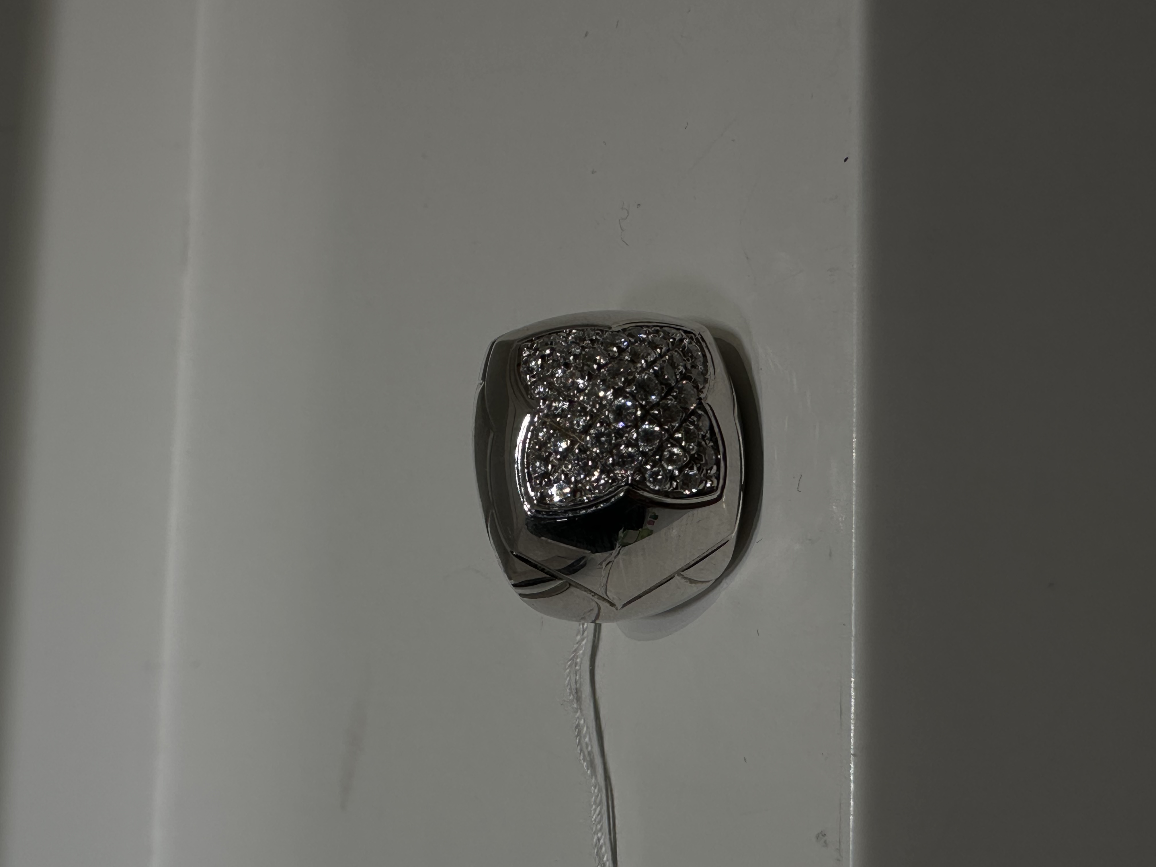 95新 BVLGARI/宝格丽 宝格丽金字塔镶钻戒指/10900733