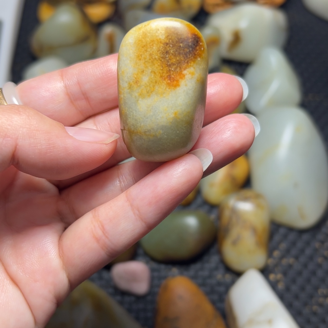 和田玉未镶嵌挂件A2