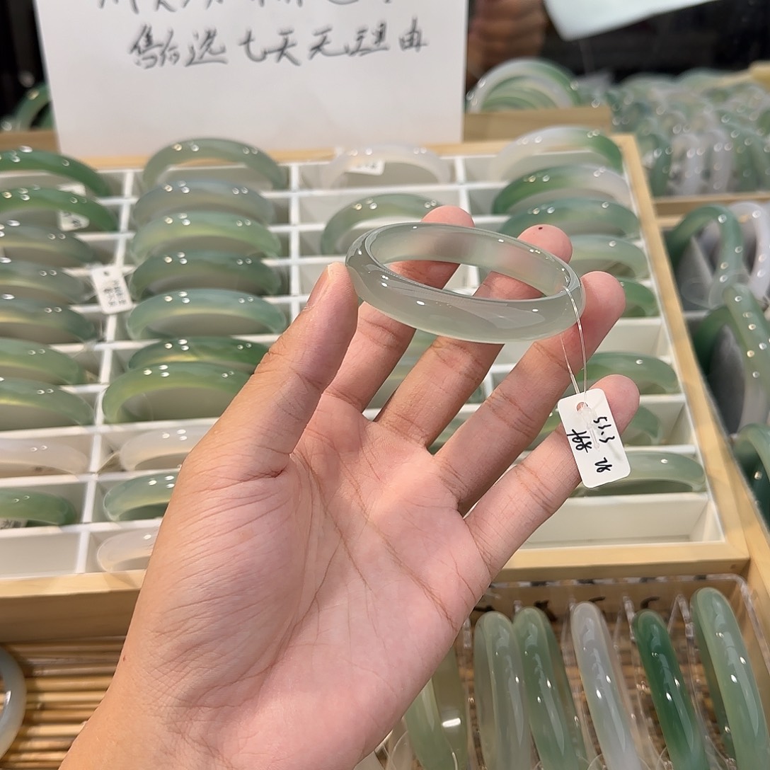 手镯玛瑙/玉髓未镶嵌圈口53.3