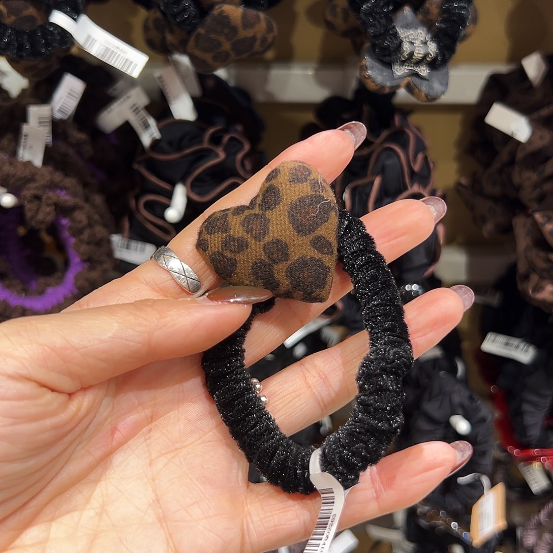 皮质非金属豹纹爱心小肠