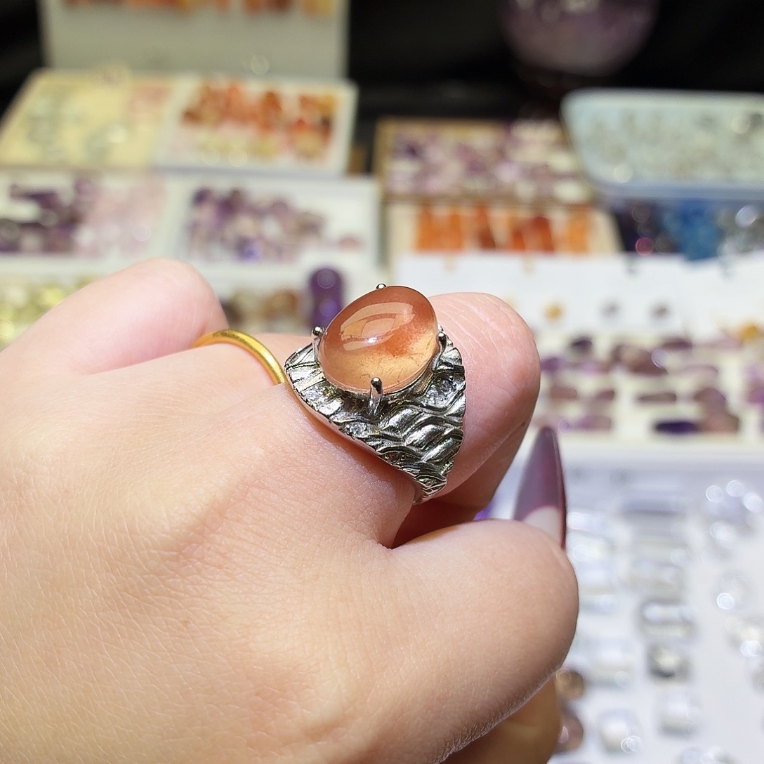 水晶吊坠(不含链)未镶嵌红兔毛 成品 戒指