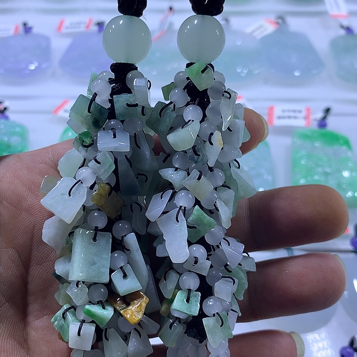 翡翠未镶嵌颈饰天然翡翠A货车挂多样性发货发其一