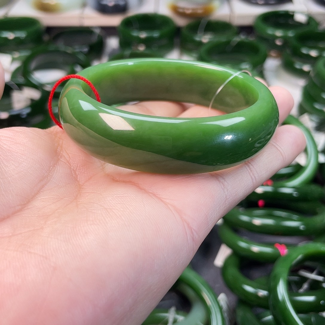 和田玉（翠青玉）手镯未镶嵌