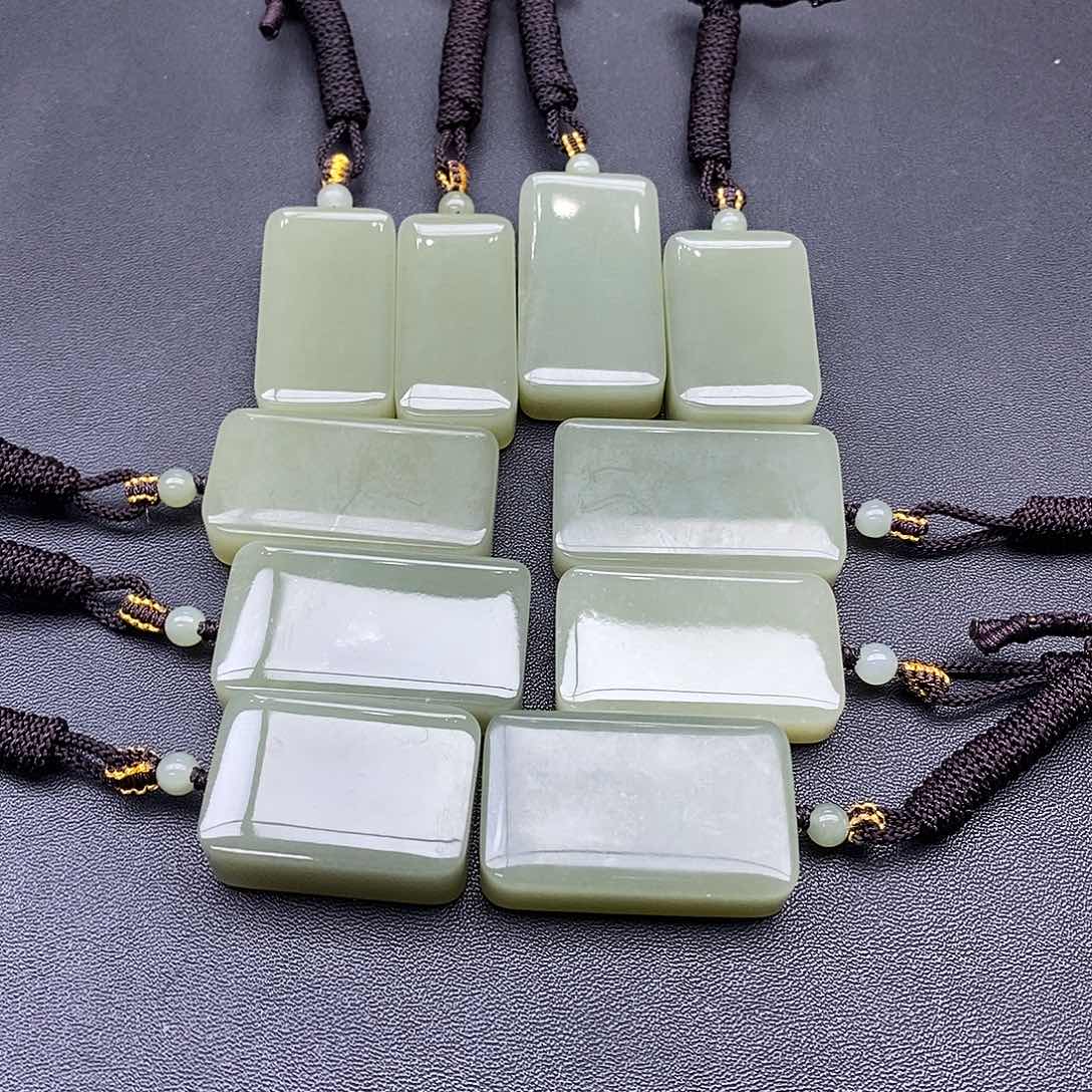 吊坠(不含链)未镶嵌和田玉拍一发一