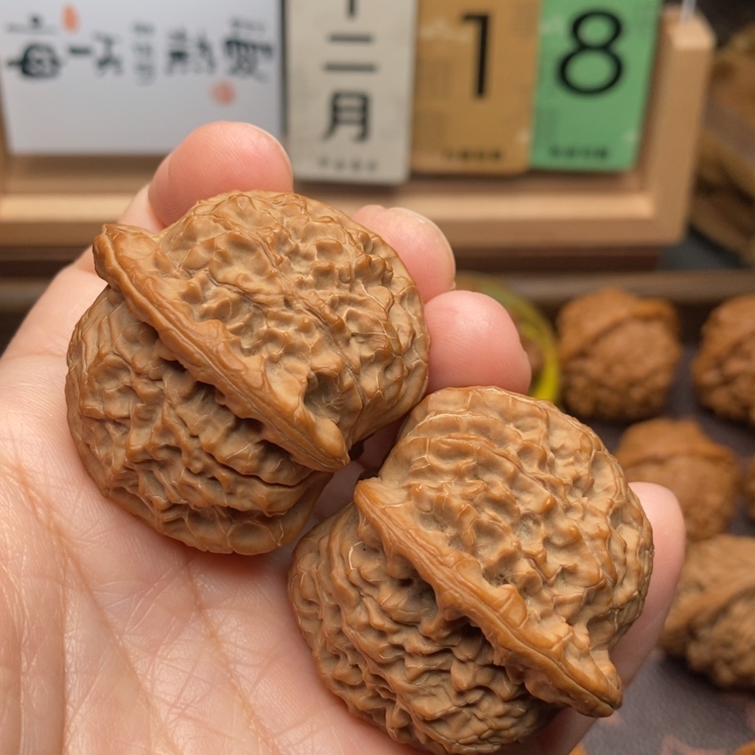 文玩核桃把件金麒麟43