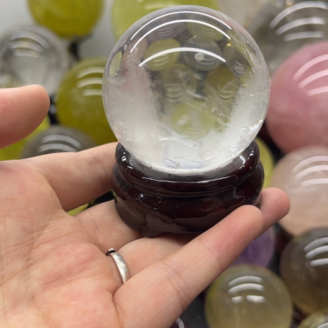 未镶嵌水晶珠宝半成品