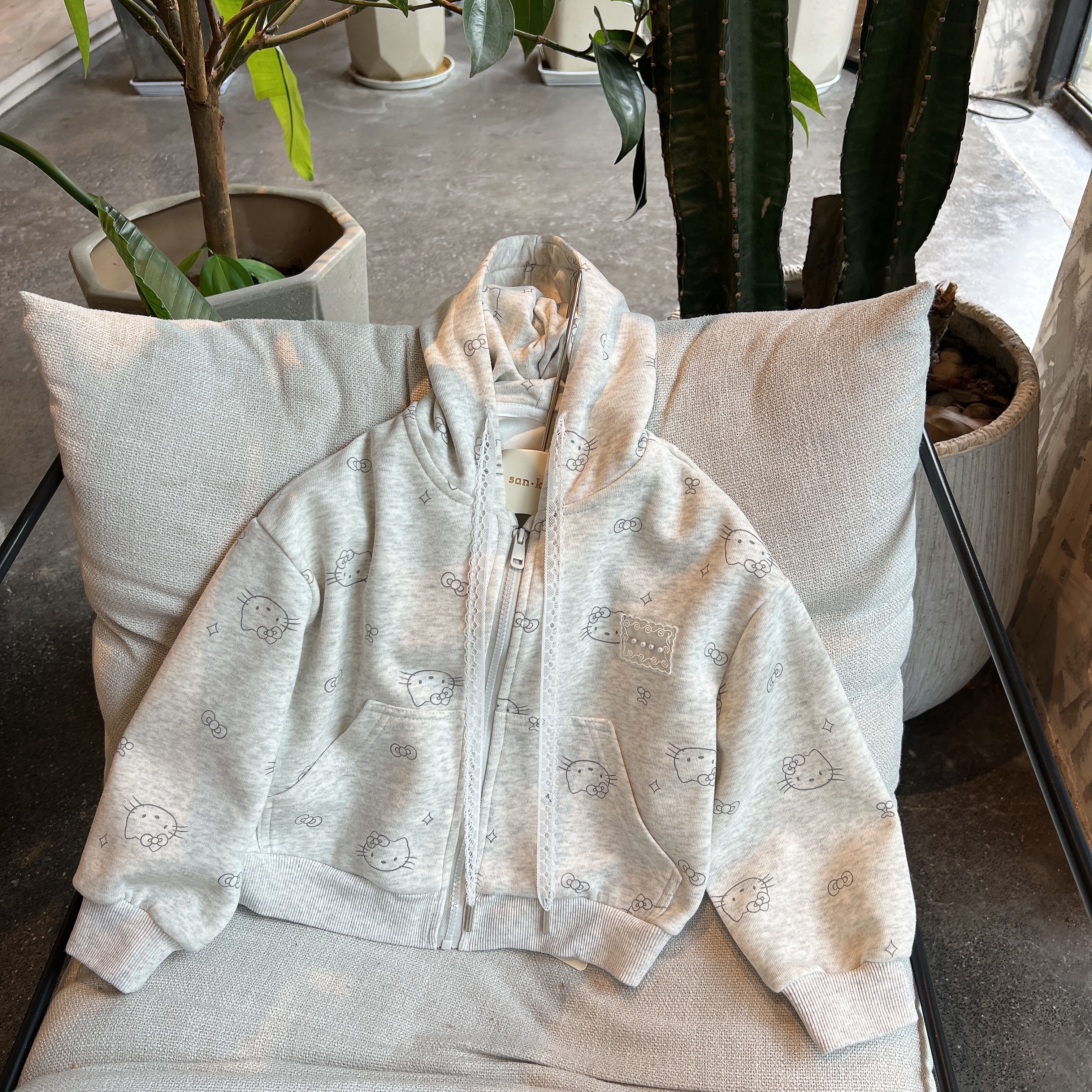 【休闲外套】25033（KT）外套 女童韩版洋气百搭 针织KT印花 连帽外套