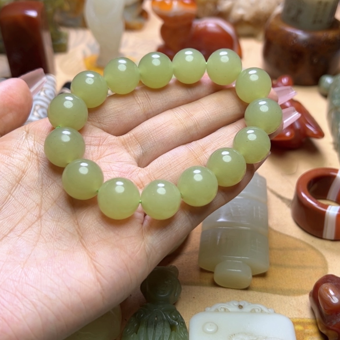 【闪购商品】蛇纹石玉颈饰未镶嵌