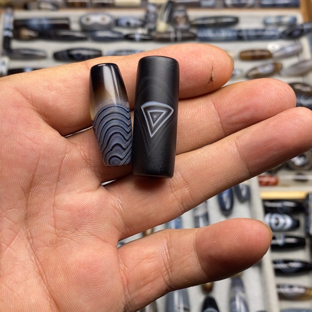 未镶嵌玛瑙/玉髓珠宝半成品肚*