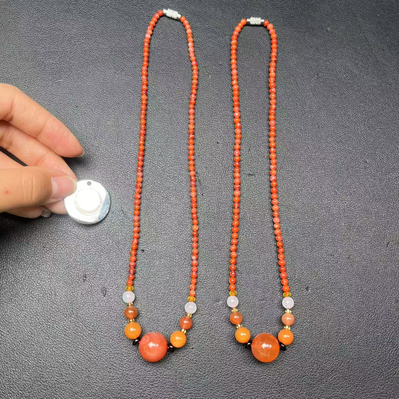 36546T30-3B21-南红珠链颈饰/约3-13+/约100颗/-多样性发其一