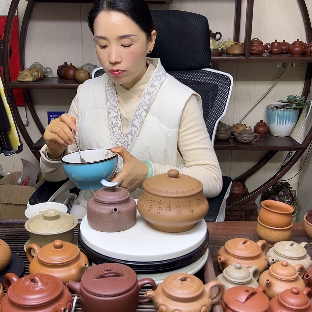 茶壶段泥200 CC左右的容量