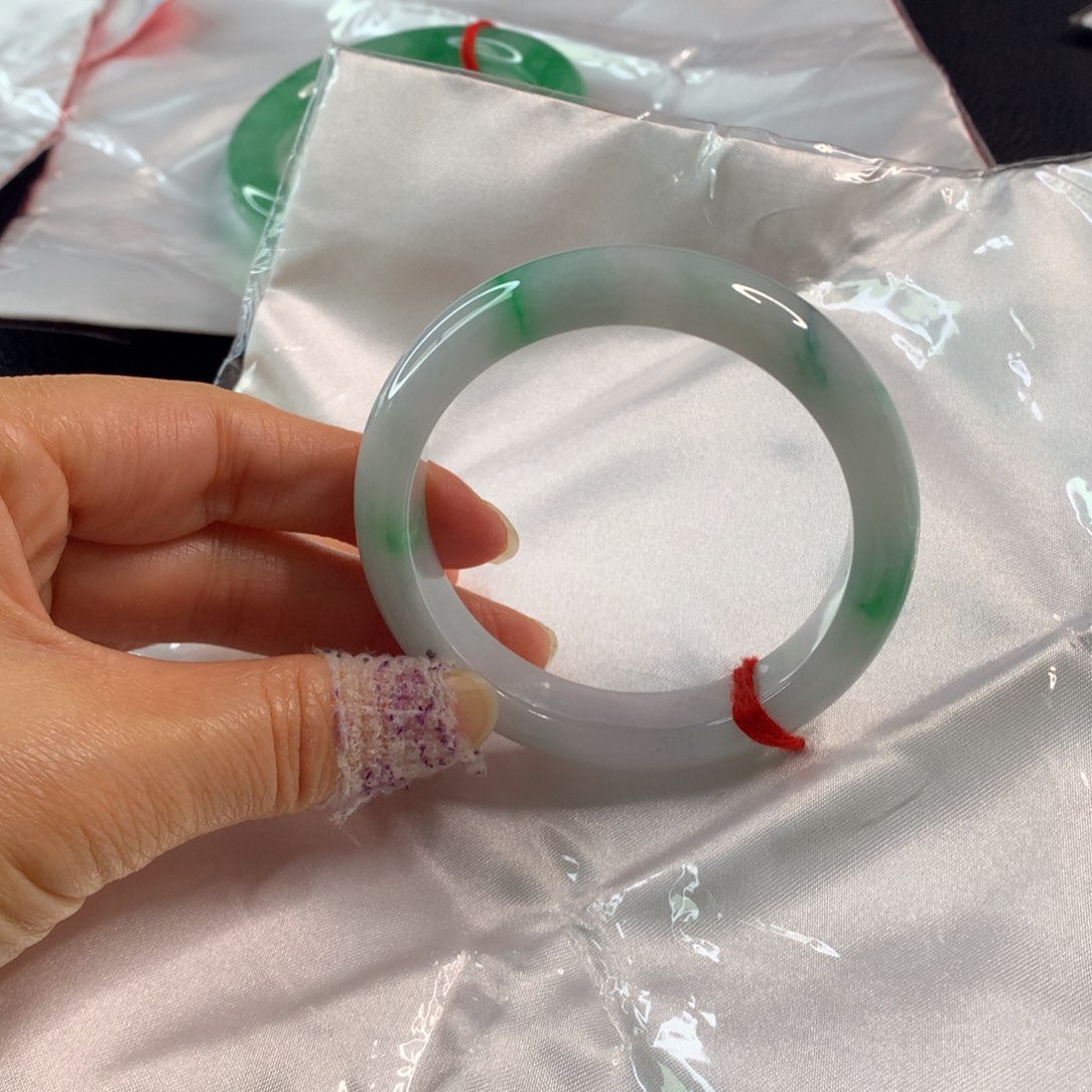 翡翠未镶嵌手镯翡翠手镯55