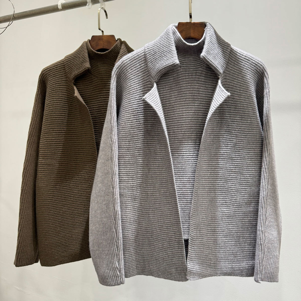 真两件套男士简约设计感慵懒针织半高领开衫潮牌休闲背心毛衣套装