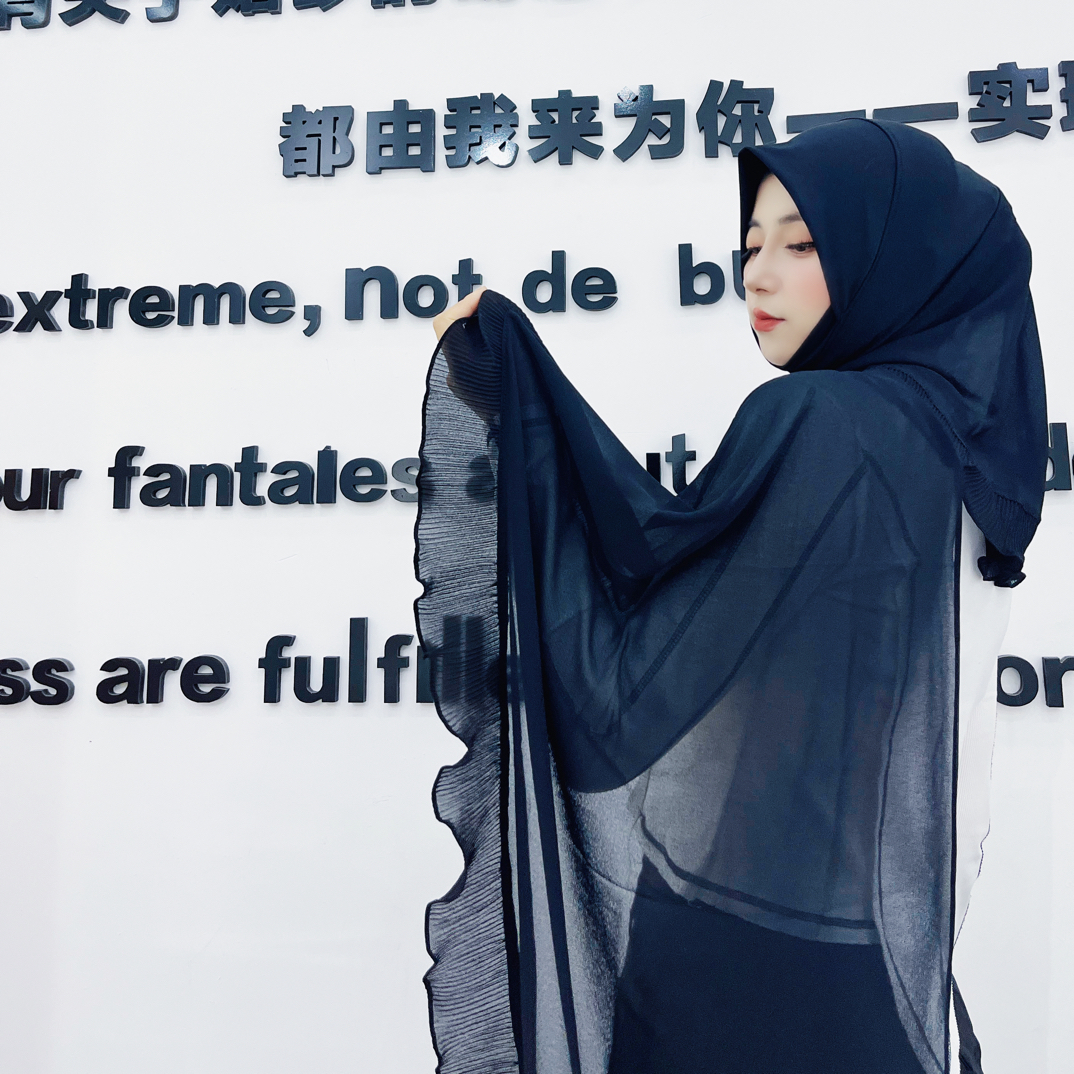 简约气质木耳边绕巾