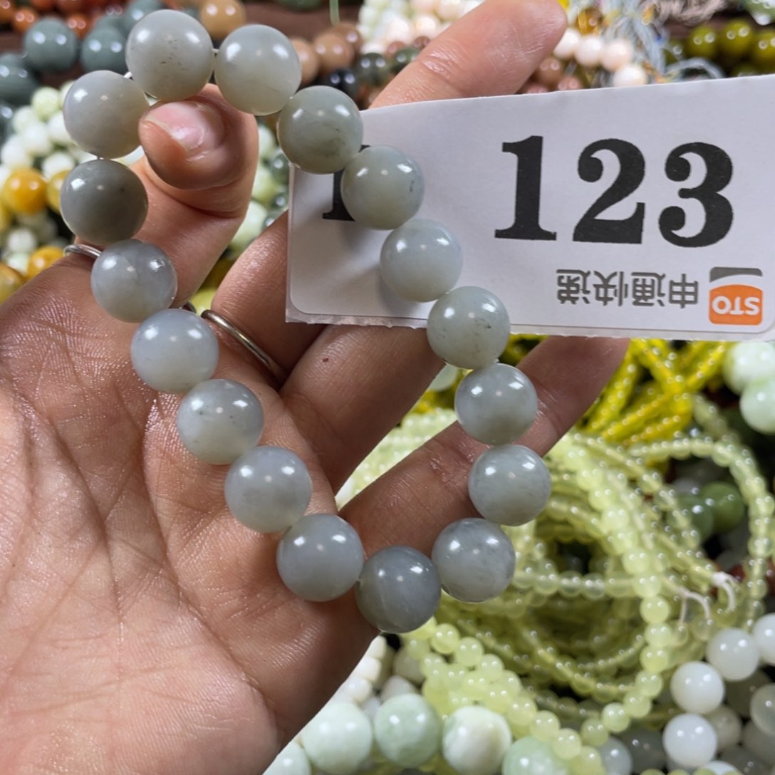 未镶嵌蛇纹石玉手链
