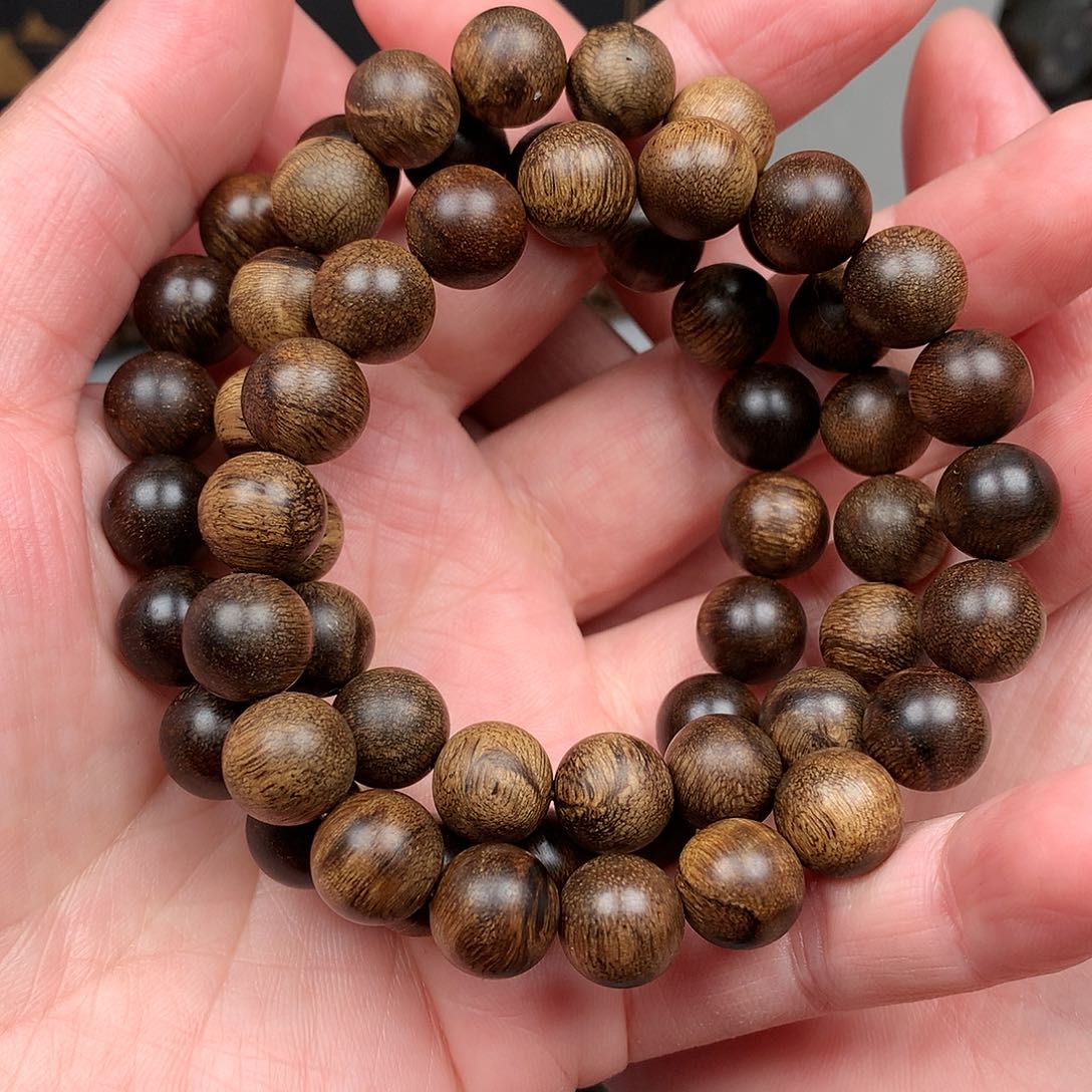 沉香手串越南芽庄白棋楠玉化留疤